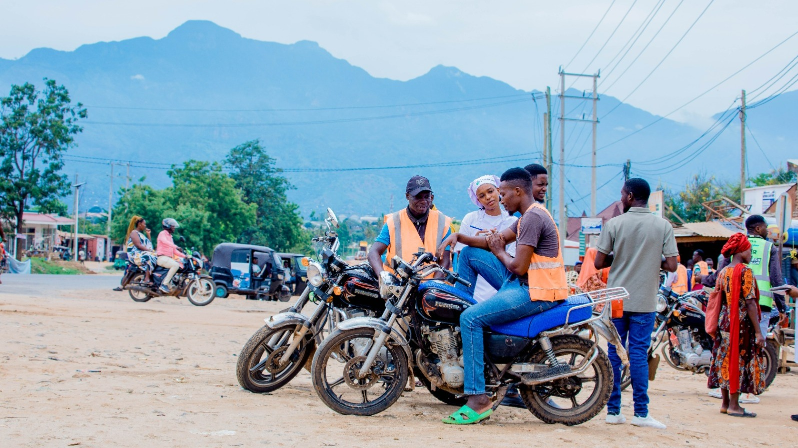 WAJASIRIAMALI NA BODABODA WAFIKIWA NA EL...