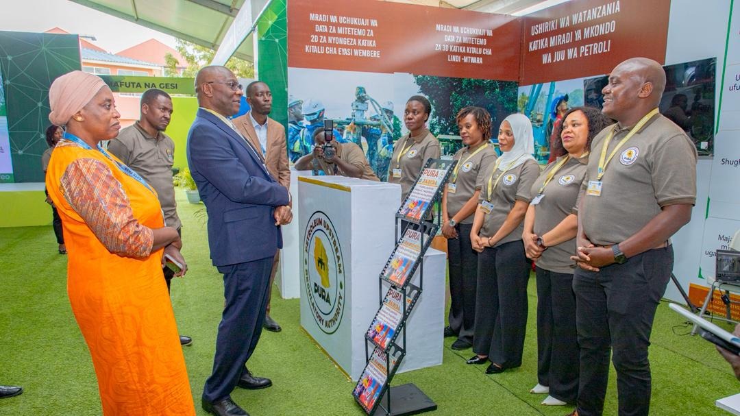 DKT. MATARAGIO ATEMBELEA MAONESHO YA WIK...