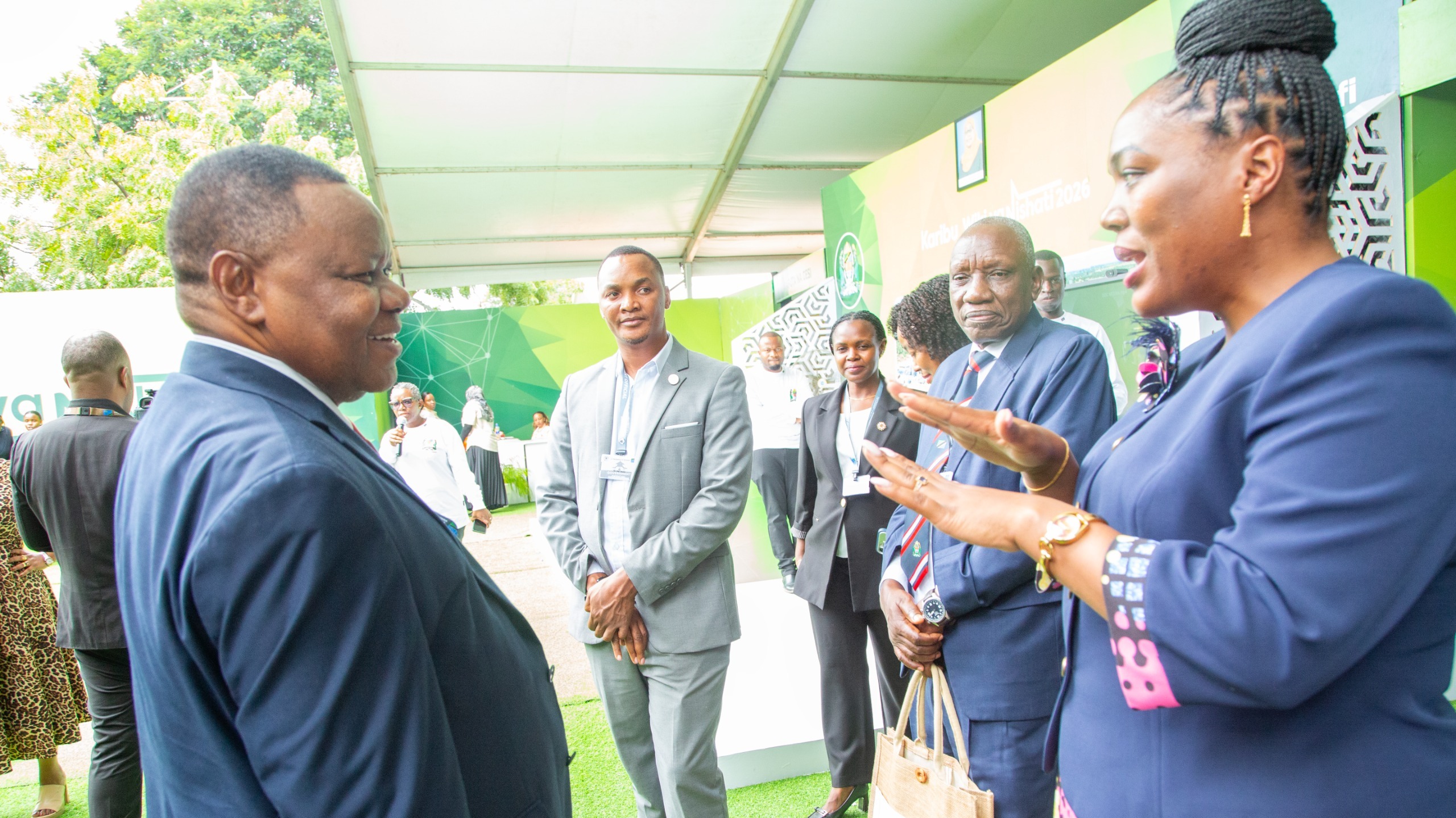 MHE. SALOME AVUTIWA NA MATUMIZI YA NISHA...